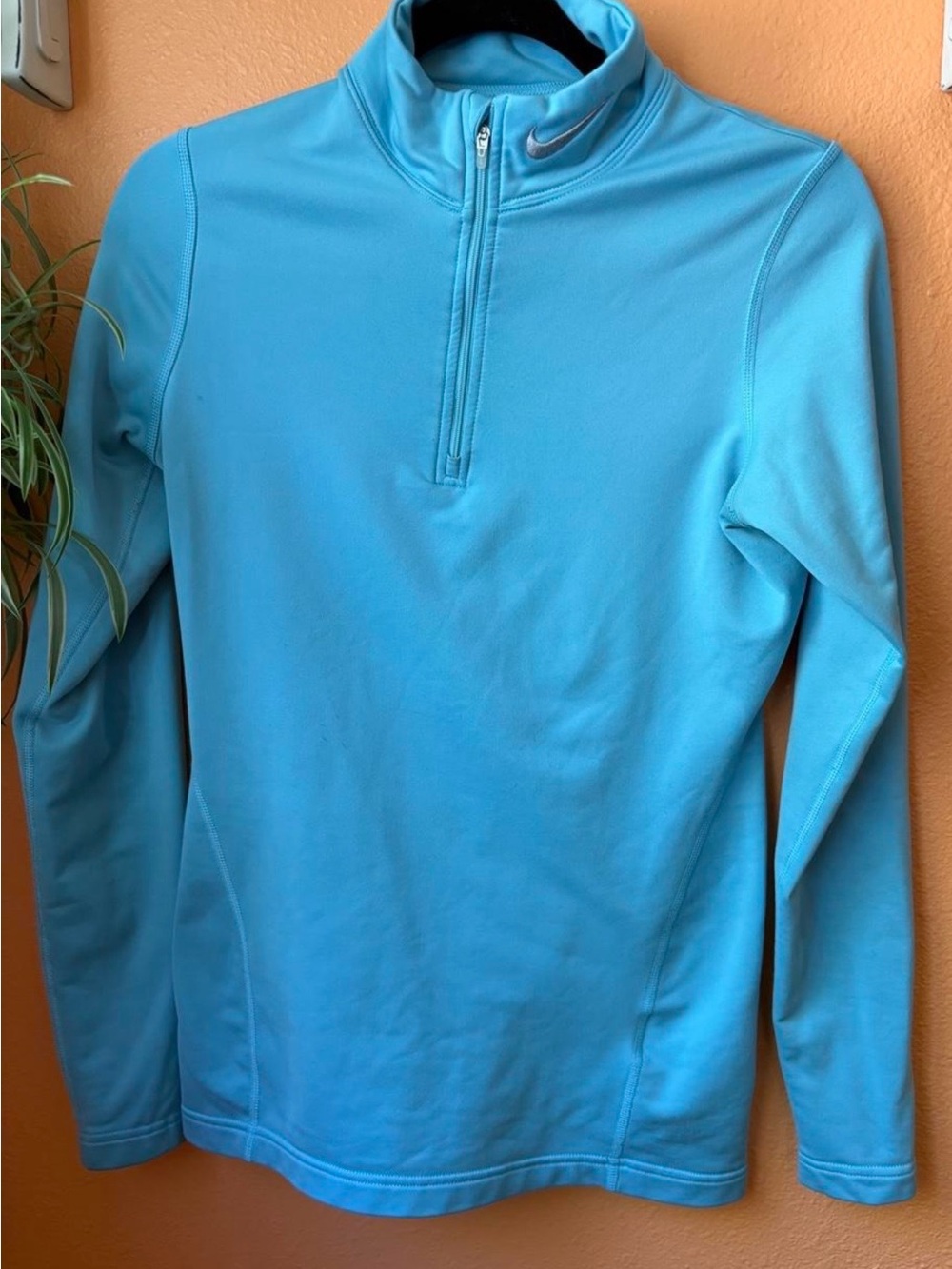 Nike woman’s  Aqua Blue Quarter-Zip Pullover